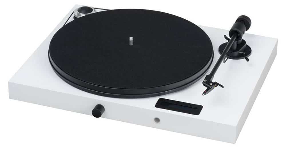 Project JUKE BOX E Vinyl Turntable